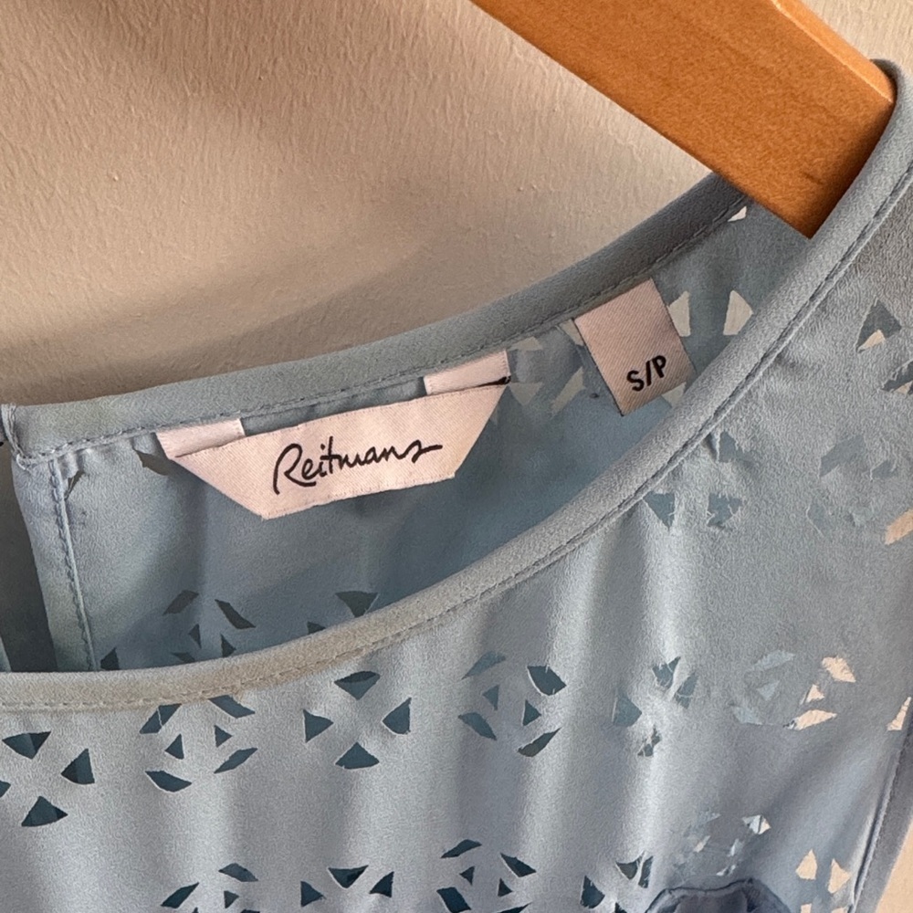 Light Blue Cut-Out Tank Top – Elegant & Stylish Everyday Wear 💙✨ - Picture 2 of 4